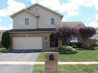 625 Clover Ln, University Park, IL 60484