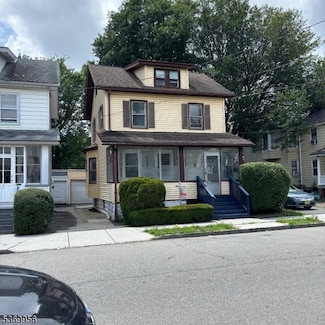 54 Mitchell St, West Orange, NJ 07052