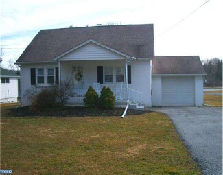 3802 Humpton Rd, Downingtown, PA 19335