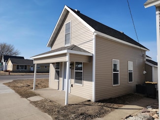 324 Main St, Courtland, MN 56021