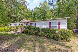 125 E Abbey Ct, Smithfield, NC 27577