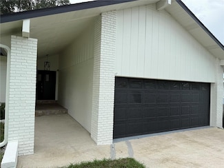 616 Water Rd, Ocala, FL 34472