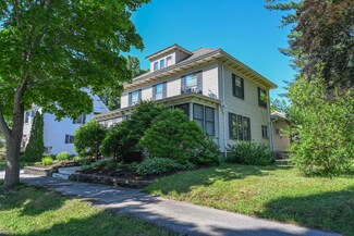 182 Leighton St, Bangor, ME 04401