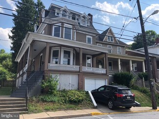 22 Hanover St, Glen Rock, PA 17327