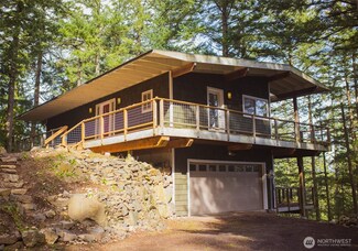 1178 Scenic Ave, Lummi Island, WA 98262