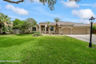 420 Normandy Dr, Indialantic, FL 32903