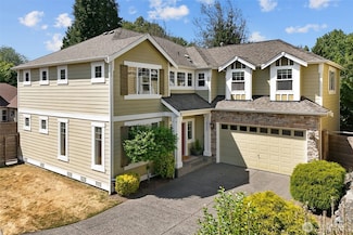 8122 NE 189th Place, Kenmore, WA 98028