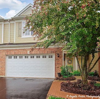 2624 Evergreen Cir Unit 18, McHenry, IL 60050