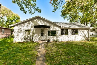 2702 6th Ave, Council Bluffs, IA 51501