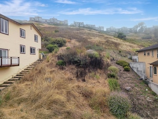 463 Farallon Ave, Pacifica, CA 94044