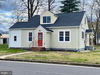 202 Oak St Unit 204, Hurlock, MD 21643