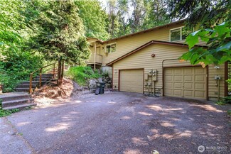 16511 72nd Avenue Ct E, Puyallup, WA 98375