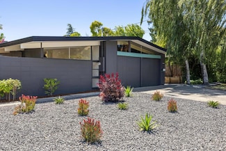 735 Pine Ln, San Rafael, CA 94903
