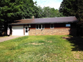 51902 Canal Rd, Houghton, MI 49931