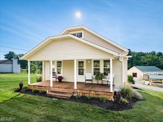 3900 Dillon Falls Rd, Zanesville, OH 43701