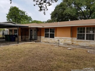 635 E Rector St, San Antonio, TX 78216