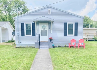 503 N Morris St, Farmland, IN 47340