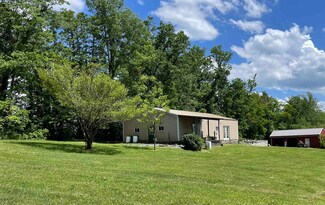 293 Dr Austin Ln, Bedford, IN 47421