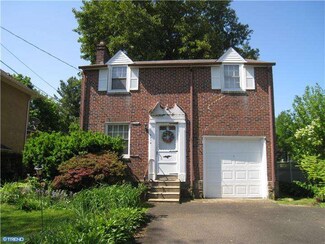 8114 Flourtown Ave, Glenside, PA 19038