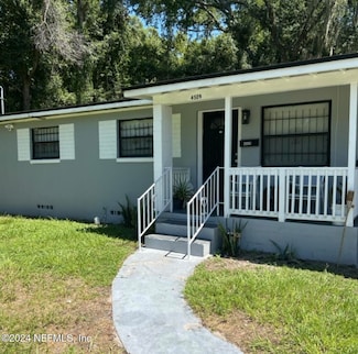 4509 Detaille Dr, Jacksonville, FL 32209