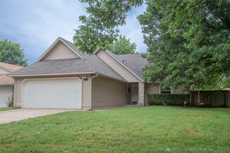 1535 E 75th Ct, Tulsa, OK 74136