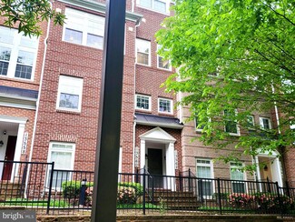 13562 Waterford Hills Blvd, Germantown, MD 20874