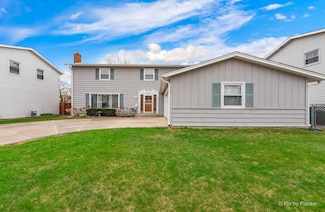 1809 W Locust Ln, Mount Prospect, IL 60056