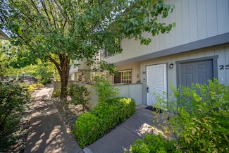 200 Ridgetop Dr Unit 26, Redding, CA 96003