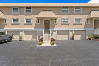 12586 Capri Cir N, Treasure Island, FL 33706