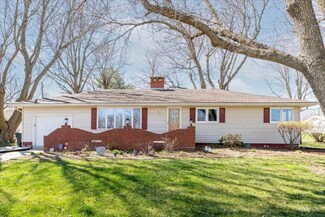 621 View St, Tabor, IA 51653