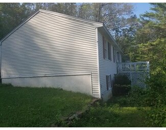 16 Old County Rd, Holland, MA 01521