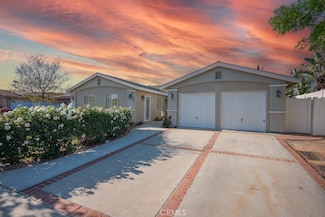 22437 Haynes St, West Hills, CA 91307