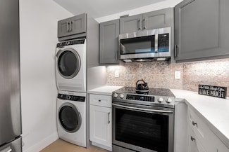 1920 NE 1st Terrace Unit 116H, Wilton Manors, FL 33305
