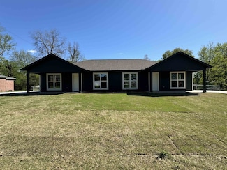 2508 Vine St, Humboldt, TN 38343