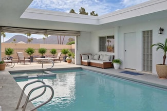 48320 Beverly Dr, Palm Desert, CA 92260