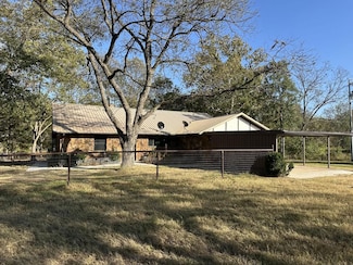 26206 County Rd 1512, Allen, OK 74825
