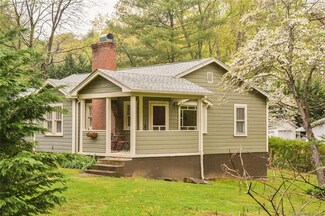 61 Wolfe Cove Rd, Asheville, NC 28804