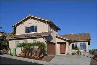 10129 Destiny Mountain Ct, Spring Valley, CA 91978