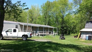 4333 E 110th St, Grant, MI 49327