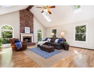 6 Deer Hill Rd, Essex, MA 01929