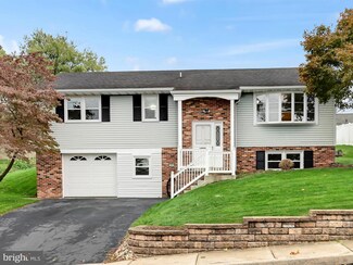 41 S 3rd St, Ephrata, PA 17522