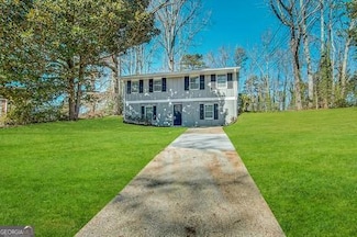 2852 Port Royal Ln, Decatur, GA 30034