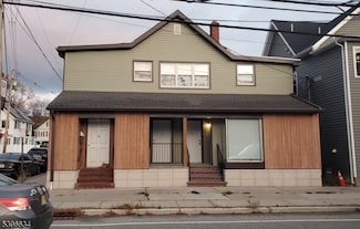 530 Ringwood Ave, Wanaque, NJ 07465