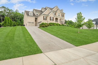 1931 Parade Dr, Brentwood, TN 37027