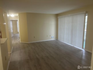 24 Dartmouth Way, North Brunswick, NJ 08902