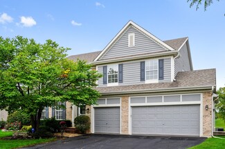 464 Sycamore St, Vernon Hills, IL 60061
