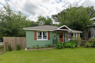 716 White Oak Dr, Charleston, SC 29407