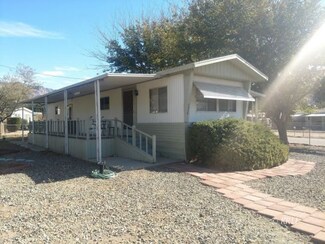 2400 Reeder Dr, Lake Isabella, CA 93240