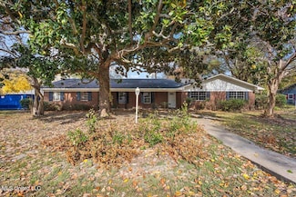 307 E Eighteenth St, Yazoo City, MS 39194