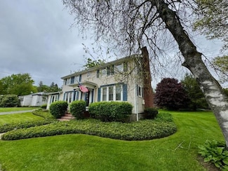 10 Warren Rd, Sugar Grove, PA 16350
